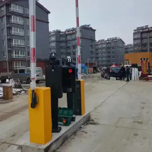 鹿晟智能 滨州升降杆道闸 供应威海智能道闸厂家批发 售后保障 运行稳定