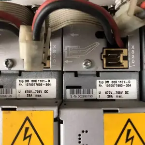 ��ʿ��ʿ���ŷ���ά�ޱ��������������ʵ�ԪǷѹ����ά����