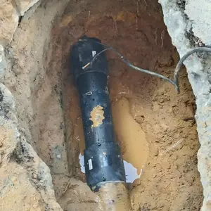 ���¹ܵ���©ά�ޣ�����ˮ�ܵ�����ѹ���