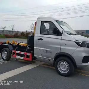 汕德卡前四后八勾臂垃圾车乡村垃圾箱运输车价格实惠