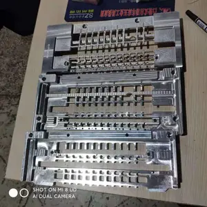 CNC���ӹ����Ͻ����ͭ���������Ǳ궩�ƶ�����е���س���