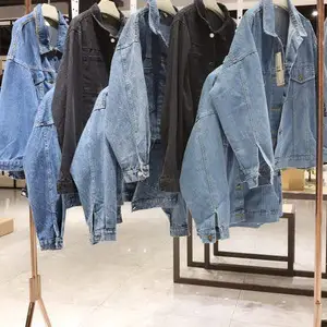 应季货品时尚界的宠儿 19年新款牛仔外套系列潮鸣品牌女装折扣