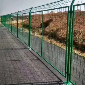 绿色双边护栏网 绿化城市围栏网价格 园林隔离网源头厂家