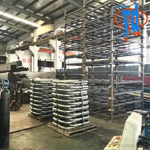 u�ͷ�ײ�����ֹܵ�����m�ͷ�������������λ�ص�ͣ������׮�賵׮