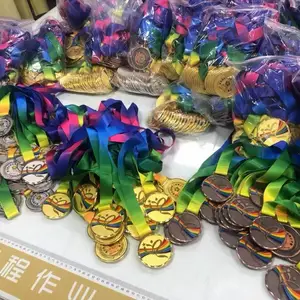 ���ƶ��ƶ�����ȭ����������������У�˻��˶���������ƶ���