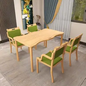 养老院康养机构餐桌椅适老化家具老人桌椅适老桌子椅子养老桌椅