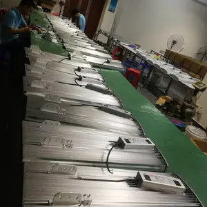 о����XPD-P01 ��Ӧ0-10V����·�� 252WLED·��ͷ LEDƽ��·��