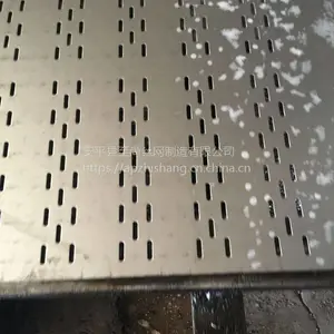��е�豸���������װ� ͨ��ɢ��Բ���������С�Բ��