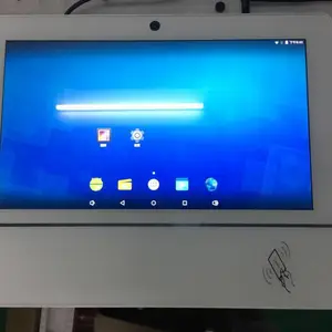 �ǻ�У԰���ܵ��Ӱ��ƿ���ϵͳ�������߰��ſ�ˢ��ǩ���ǻ۰���