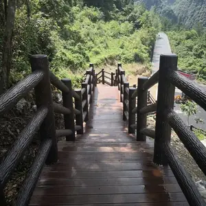 重庆忠县混凝土仿木栏杆、开县仿树皮栏杆、云阳县水泥仿树藤护栏厂家