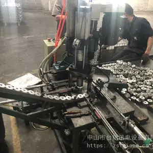 压铸机接料输送铰孔一体机