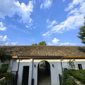 酒店,医院,学校选购指南:靠谱的空气能热泵厂家这里给你