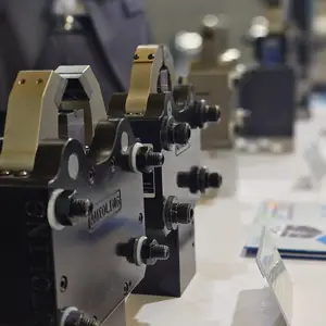 德国SMW-AUTOBLOK-高精度SRA系列车床油压自定心中心架
