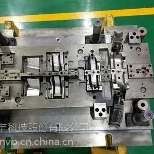 五金模具冲压厂
