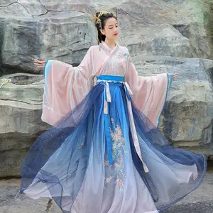 青春校园服装 毕业服装 礼仪服装 酒会礼服出租