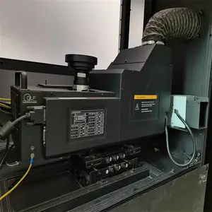 ����Ļƴ����ʾ��ԪͶӰ��DLP-67��ʾ�����