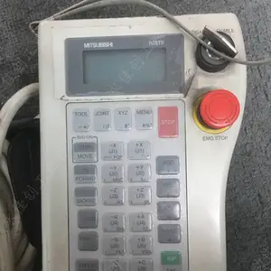 ʷ�ձȶ���е��ʾ�����໭����� staubli�������ֱ�ά��