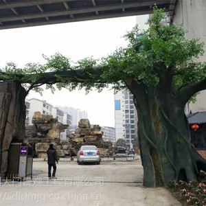 荆门市仿真树大门施工厂家