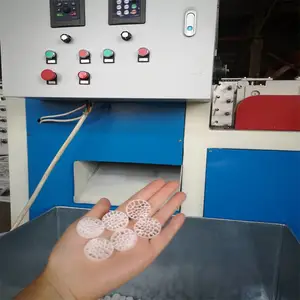 ���� PE��һ���������������������� ��ˮ�������������豸