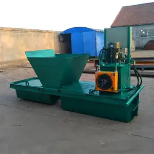 水泥蝶形水渠滑模机 梯形水渠一次滑膜机 小型矩形水渠滑模机