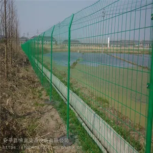 河北恒富 专业生产 双边丝护栏网 养殖围栏网 圈山防护网