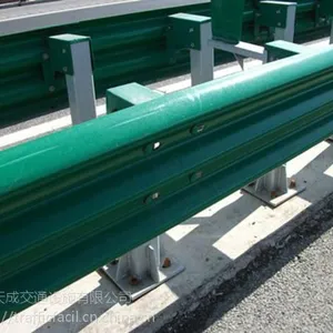 高速公路波形梁护栏 热镀锌喷塑二波波纹护栏板（6029色）