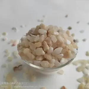 园林铺路五彩石,透水地坪水磨石,水磨石骨料。鱼缸装饰白卵石