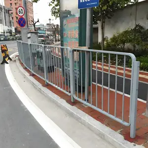 港式护栏道路交通分流隔离路中人行道热镀锌深标港式护栏