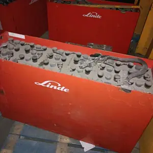 �������ն���̫���ܵ�� �����ɵ�ƿ ���������չ�100AHǦ����