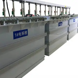 ���ڻ�������ʴ��Һ����豸ȥ�ؽ����ӹ�����
