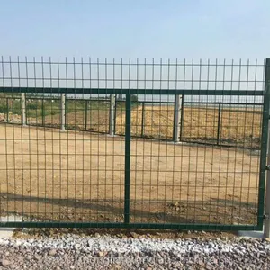 东联网栏现货供应铁路防护网、金属隔离网片、防护网