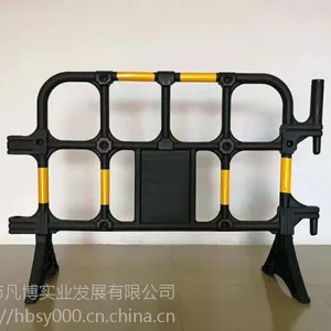 深圳铁马护栏价格 龙岗区铁马护栏工地围栏批发