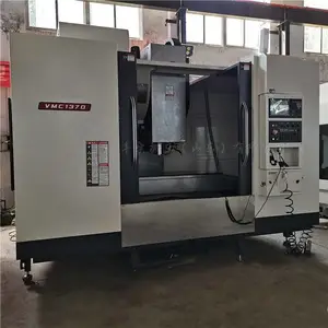 ��ʵ����VMC1370�ӹ�������ʽ����ϳ�����г�CNCԲ�̵���BT50����