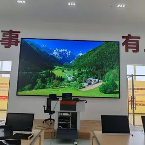 ����LED����Դͷ���һ���LED�����P8����ʡ��