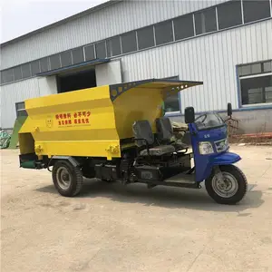 牛羊饲养喂料车 大敞口进料撒料车厂家