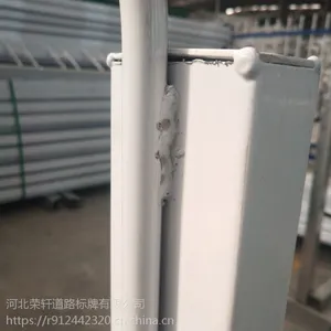 山东枣庄锌钢护栏安装桥梁护栏测量