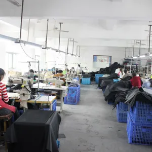 深圳爱百秀服饰制品有限公司