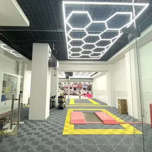 爱兴生产400*400pp拼接格栅塑料装饰地板 临时地面装饰板 漏水板