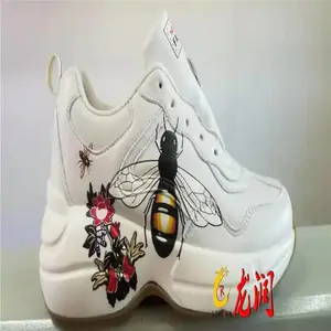 ������ƷЬ�Ӳ�ɫӡˢ�� Ь��ͼ�����UV��ī�豸