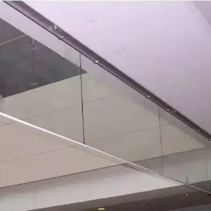 多种防火玻璃挡烟垂壁生产厂家 、资质齐全。 河北宏安防火门业