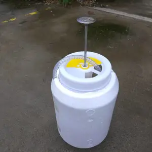 ���ܳ��Ͱ ũ�庵�޸��� ���ò�����ˮ�� ����ѹˮͰ