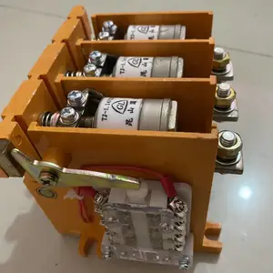 国标CKJ5-1000A/1140V真空交流接触器 立式