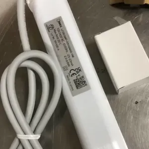 优势供应美国IDEC 日光灯 LF2B-B4P-ATHWW2-1M