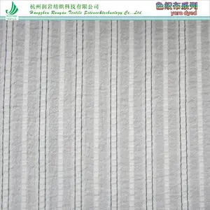 110gsm棉涤色织皱条面料40*40全棉绉条色织布 砂洗色织布黑丝竖条