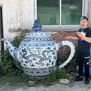 景德镇手绘陶瓷青花龙纹大茶壶摆件
