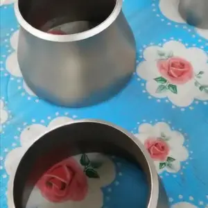 304����ֹ�ҵ�ó�ѹ����ͬ�Ĵ�Сͷ�侶�쾶�Ժ��ܶ���ɶ���