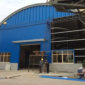 金属拱形彩钢屋顶