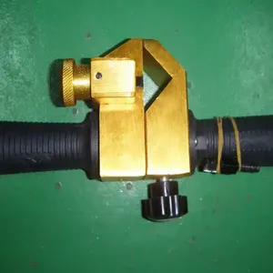 旋切剥皮器;手动剥皮器;绝缘剥皮器;cable peeler;剥皮器