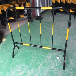 供应铁马护栏现货,价低质优规格齐全