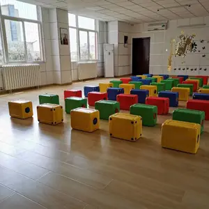 合岳牌音乐凳子源头工厂 支持来图定制乐团演奏专用坐凳